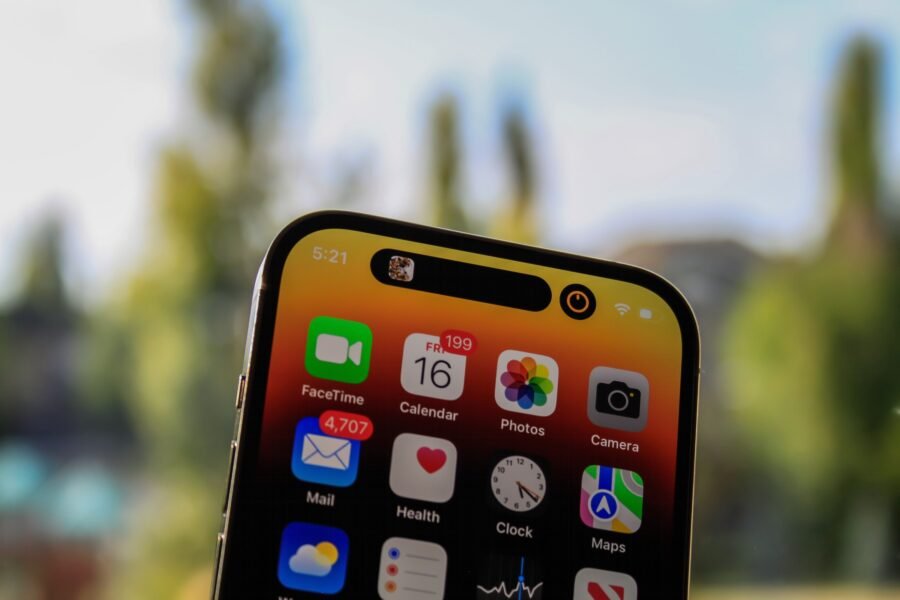 Get into the Groove with Apple iPhone 14